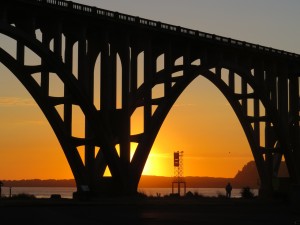 Newport, Oregon coast, Yaquina Bay Bridge, sunset, Tip of a Bone